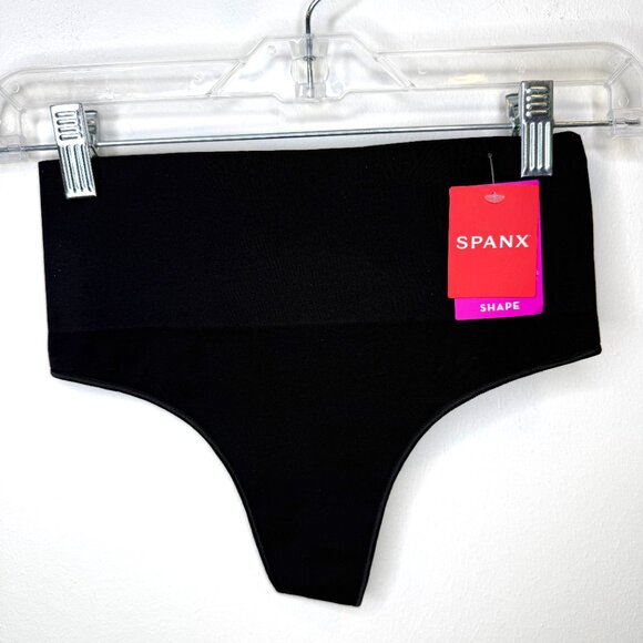 NWT SPANX Everyday Shaping Panties Thong in Black Size Small - Picture 5 of 9